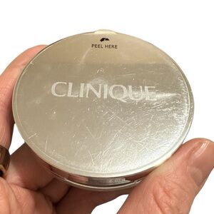 Clinique Almost Powder Makeup💕